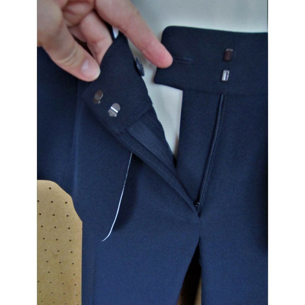 Tahari Women's Pantsuit Navy/White, size 2 - Picture 7 of 11